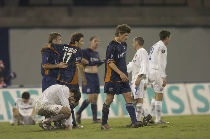 SC ZAGREB UEFA 021204 048